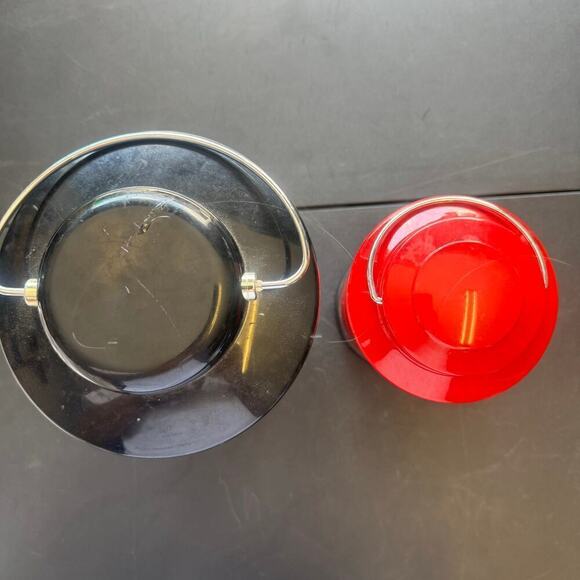 Coleman Lantern Lot of 02 Coleman Max & Coleman Classic - Picture 6 of 6